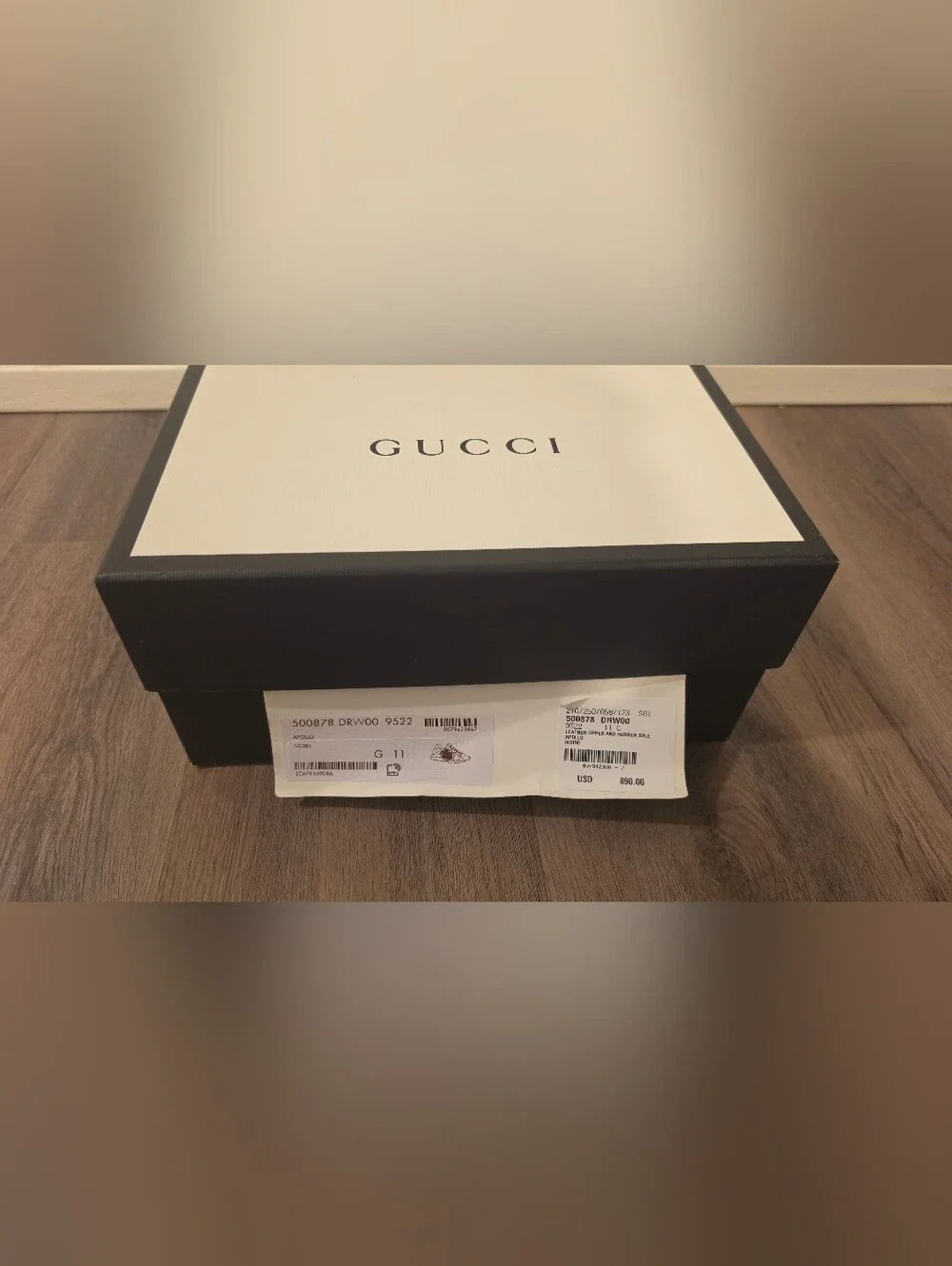 Gucci cream leather